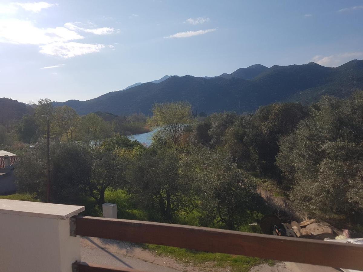 Six Bedroom Holiday Home Matea Ploce  Buitenkant foto